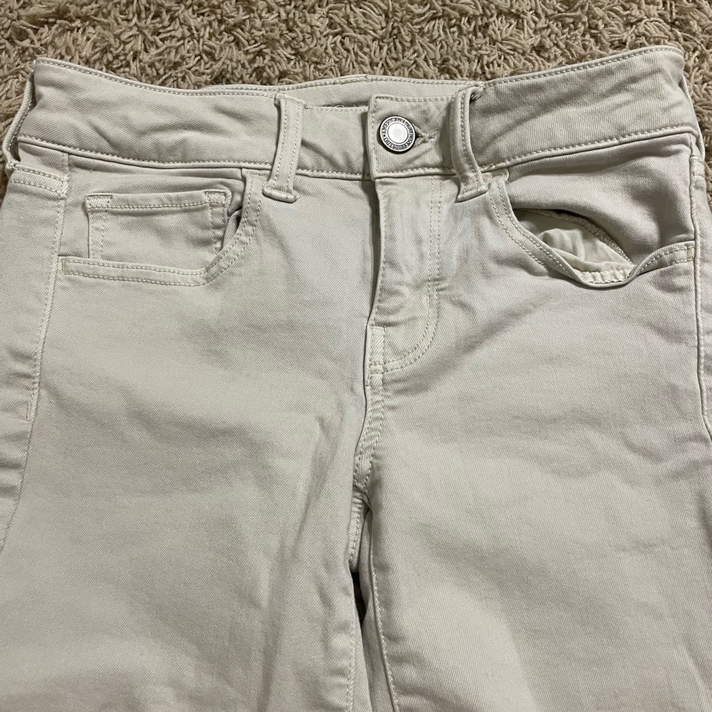 American Eagle Khaki Shorts SCHOOL LENGTH